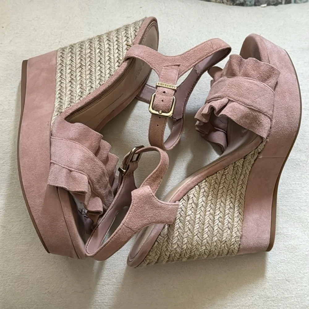 Gianni Bini pink suede espadrille platform‎ heels ruffle sandals Sz 10